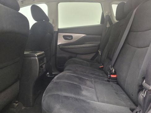 Used 2016 Nissan Murano SV AWD/4WD image 18