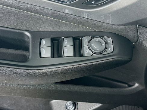 Used 2023 Chevrolet Traverse LT w/ LT Premium Package image 24