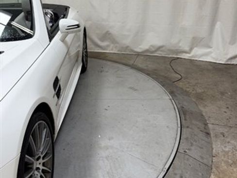 Used 2017 Mercedes-Benz SL 450 image 11