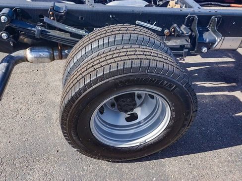 New 2025 Ford F350 XL RWD image 10
