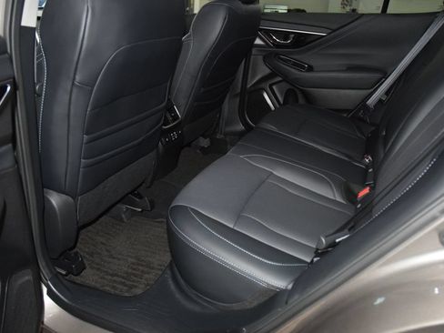 Used 2023 Subaru Outback Limited AWD/4WD image 38