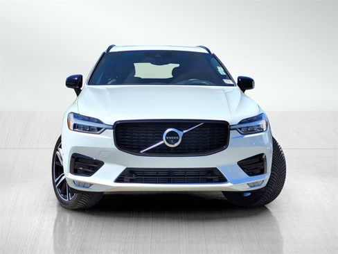 Used 2021 Volvo XC60 T5 R-Design w/ Protection Package Premier image 2