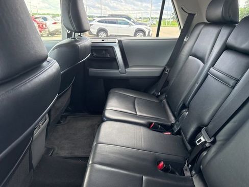 Used 2013 Toyota 4Runner SR5 w/ Premium Pkg w/3rd Row Seat AWD/4WD image 5