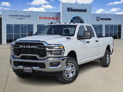 New 2026 RAM 2500 Tradesman w/ Chrome Appearance Group