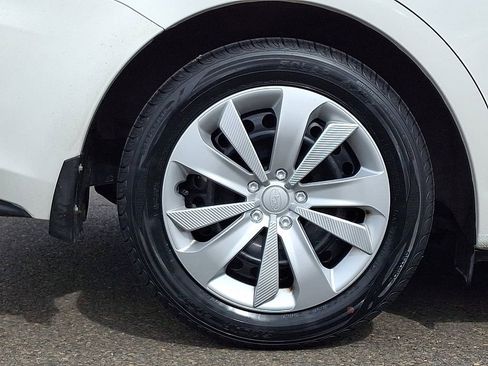 Used 2019 Subaru Impreza 2.0i image 10