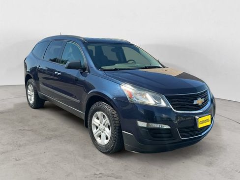Used 2015 Chevrolet Traverse LS AWD/4WD image 3