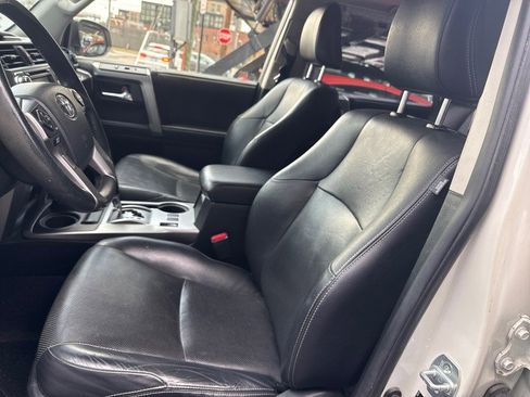 Used 2016 Toyota 4Runner Limited image 10