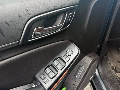 Used 2019 Chevrolet Tahoe Premier w/ Premier Plus Edition AWD/4WD image 8