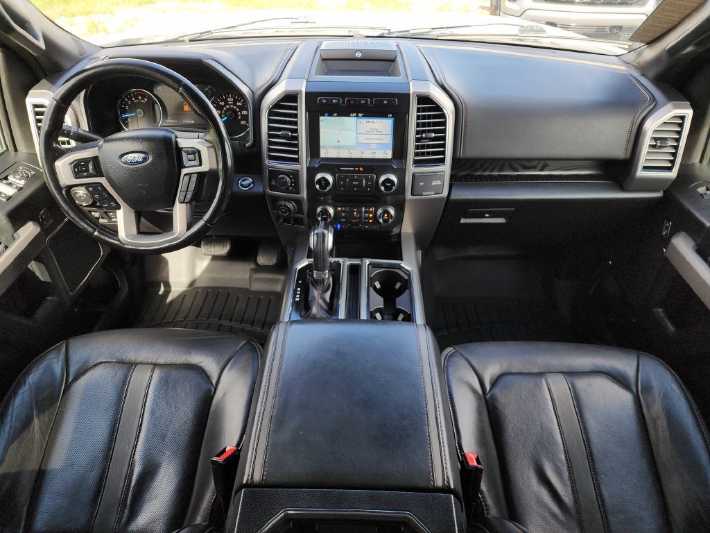 Used 2018 Ford F150 Platinum w/ Equipment Group 701A Luxury AWD/4WD image 17