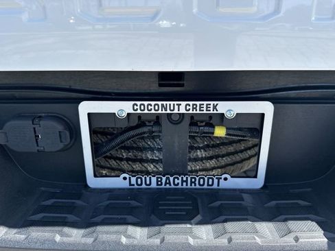 Used 2022 Toyota Tacoma SR5 w/ Technology Package RWD image 13