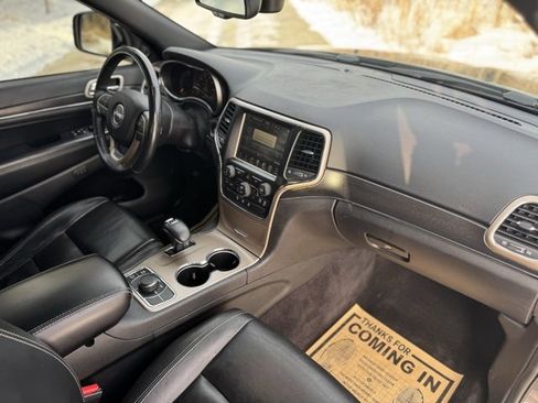 Used 2015 Jeep Grand Cherokee Limited image 19