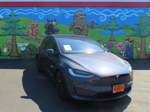 Used 2023 Tesla Model X AWD/4WD image 1