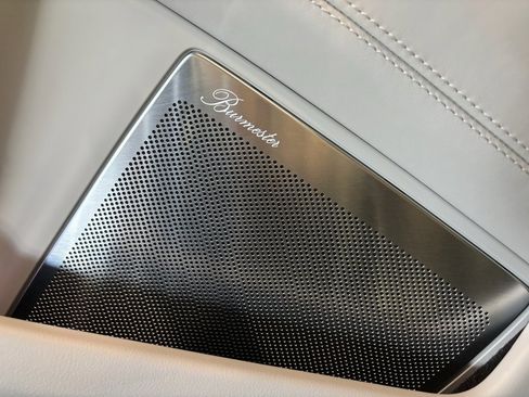 Used 2025 Porsche 911 Turbo S image 9