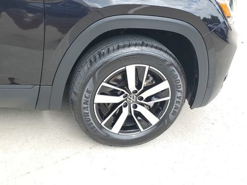 Certified 2022 Volkswagen Atlas SE AWD/4WD image 6