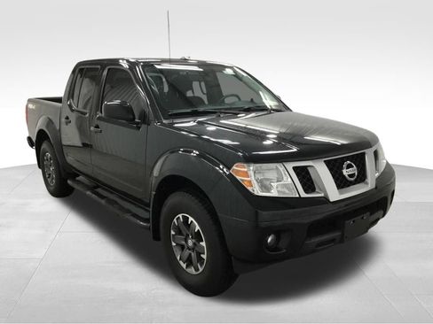 Used 2019 Nissan Frontier PRO-4X AWD/4WD image 3