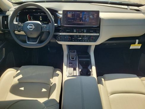 New 2026 Nissan Pathfinder SL FWD image 6