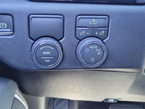 New 2026 Chevrolet Silverado 1500 LT image 15