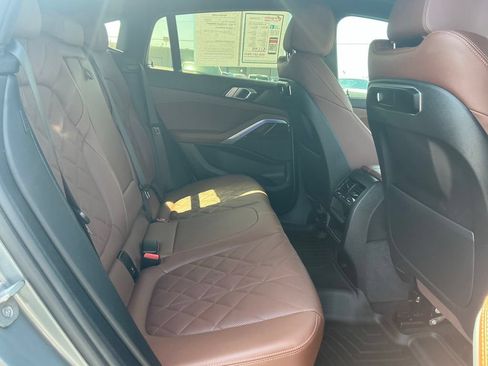 Used 2024 BMW X6 xDrive40i w/ M Sport Professional Package AWD/4WD image 25