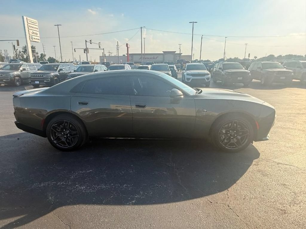 Used 2026 Dodge Charger Scat Pack AWD/4WD image 2
