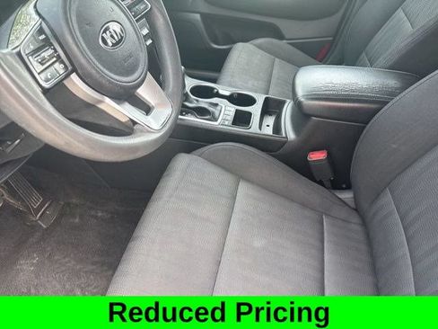 Used 2022 Kia Sportage LX AWD/4WD image 11