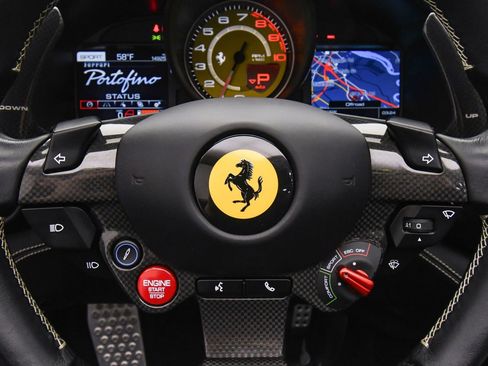 Used 2019 Ferrari Portofino image 41