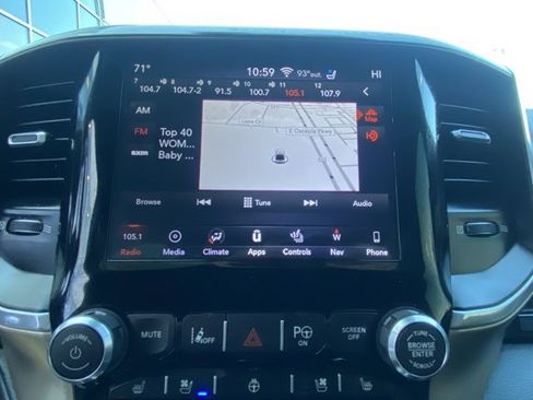 Used 2019 RAM 1500 Laramie image 19