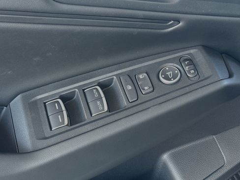 New 2025 Honda Accord SE image 11