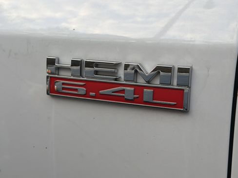 Used 2019 RAM 2500 Big Horn image 11