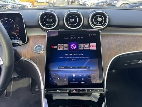 Used 2025 Mercedes-Benz C 300 4MATIC Sedan image 18