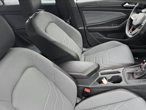 Used 2026 Volkswagen Jetta GLI Autobahn FWD image 20