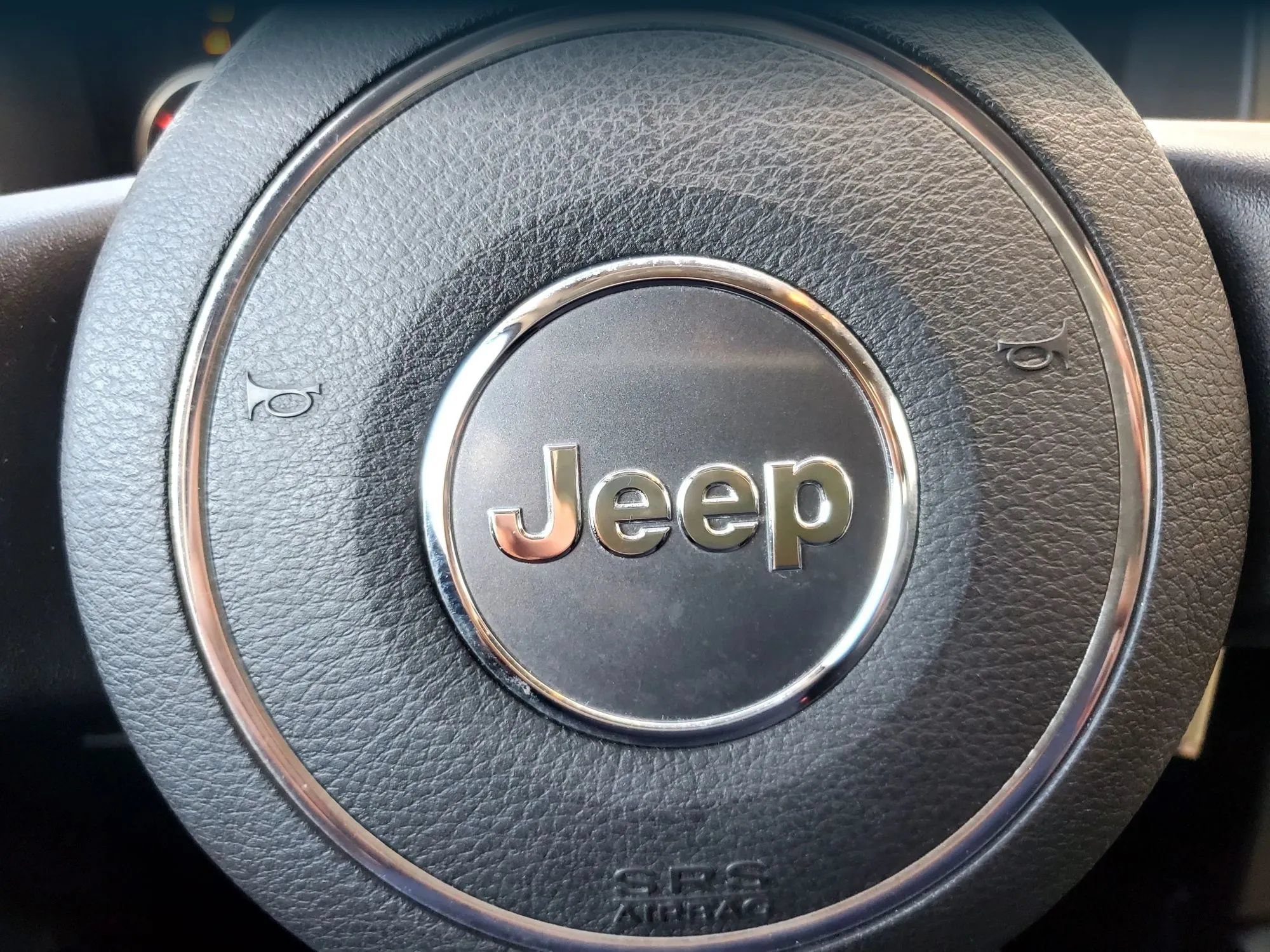 Used 2012 Jeep Liberty Sport AWD/4WD image 40