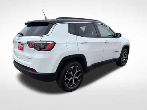 Used 2025 Jeep Compass Limited AWD/4WD image 8