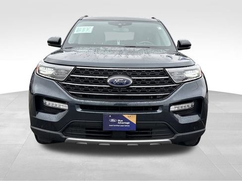 Certified 2023 Ford Explorer XLT w/ Equipment Group 202A image 4