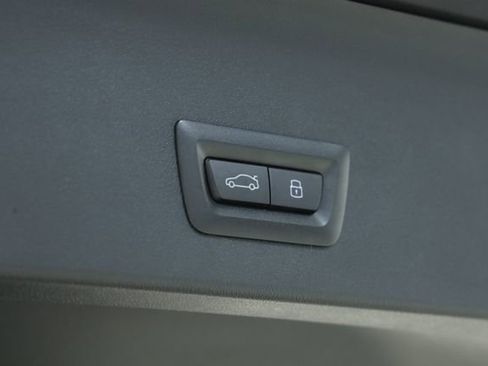 Used 2025 BMW X3 xDrive30i image 37