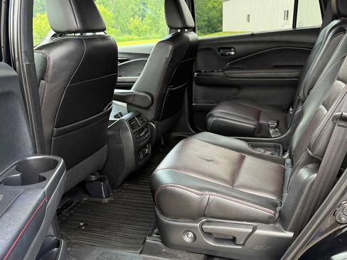 Used 2022 Honda Pilot Black Edition image 8
