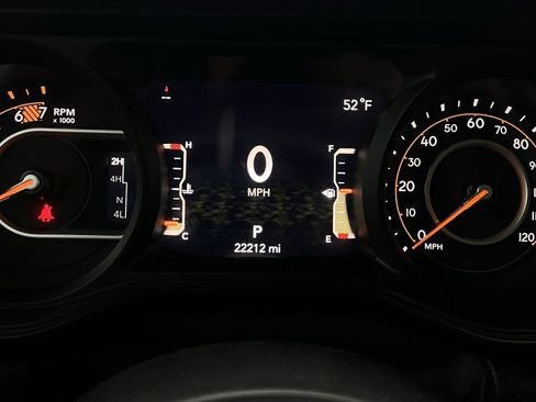 Certified 2024 Jeep Wrangler Sahara image 14