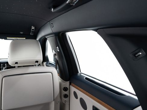 Certified 2022 Rolls-Royce Ghost image 30