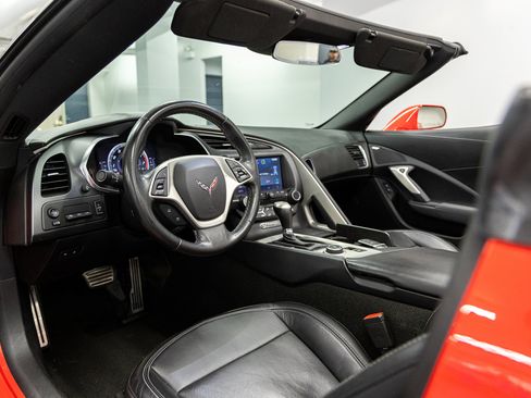 Used 2014 Chevrolet Corvette Stingray Convertible w/ 3LT Preferred Equipment Group RWD image 37