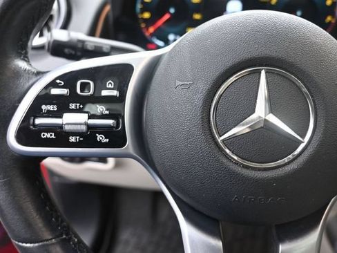 Used 2022 Mercedes-Benz GLB 250 image 15