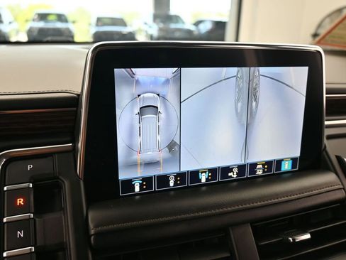 Used 2021 Chevrolet Tahoe High Country AWD/4WD image 23