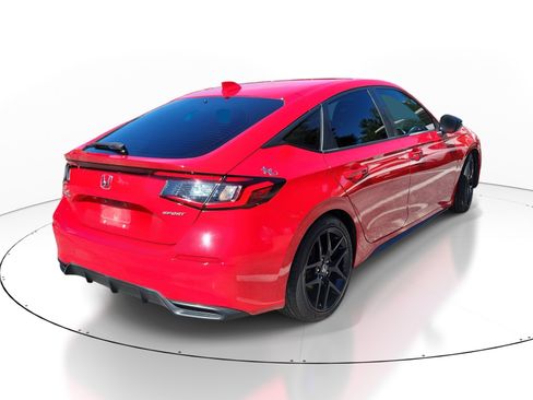 Used 2022 Honda Civic Sport image 3