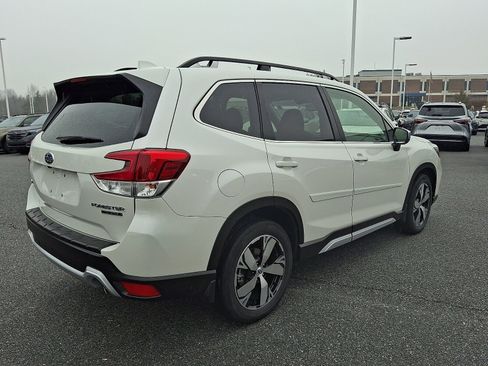 Used 2020 Subaru Forester Touring image 4