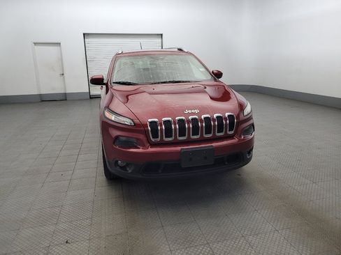 Used 2015 Jeep Cherokee Latitude image 14