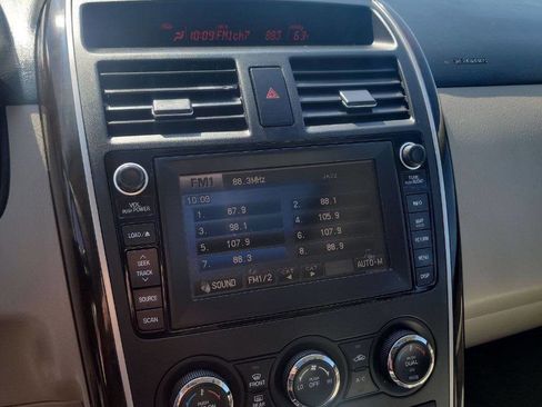 Used 2011 MAZDA CX-9 Grand Touring w/ Moonroof & Bose Audio Pkg image 10