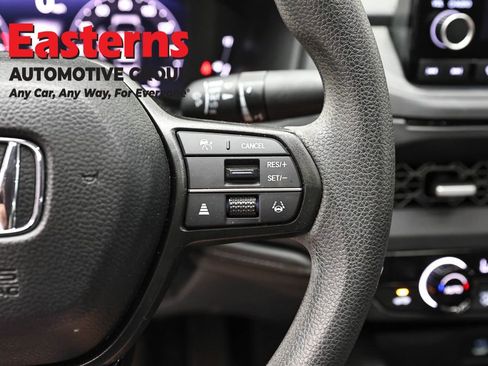 Used 2025 Honda Accord SE image 14