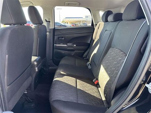 Used 2020 Mitsubishi Outlander Sport SE image 26