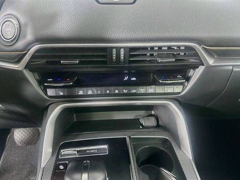Used 2025 MAZDA CX-90 Plug-In Hybrid w/ Preferred AWD/4WD image 23