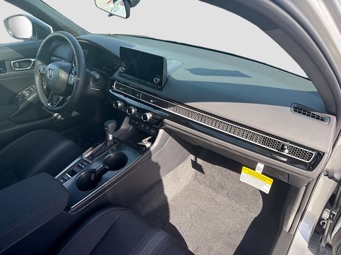 New 2026 Honda Civic Sport image 24