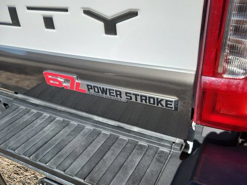 Used 2024 Ford F250 Lariat AWD/4WD image 13