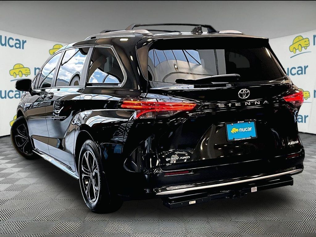New 2026 Toyota Sienna Platinum AWD/4WD image 5